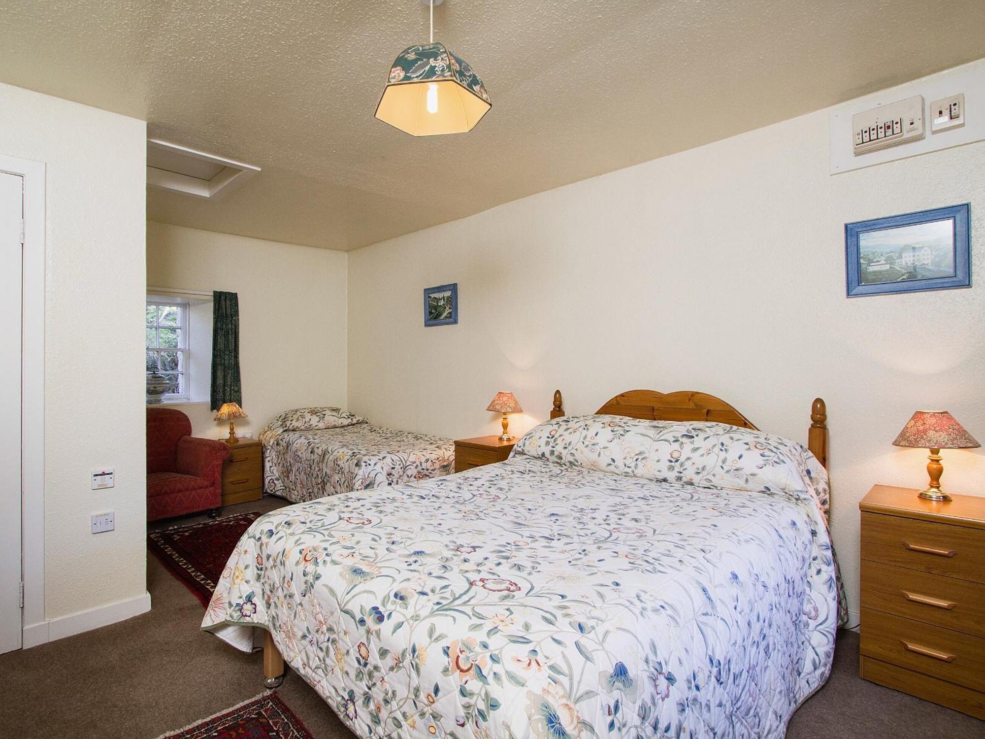 Balnaboth Katys Cottage מראה חיצוני תמונה